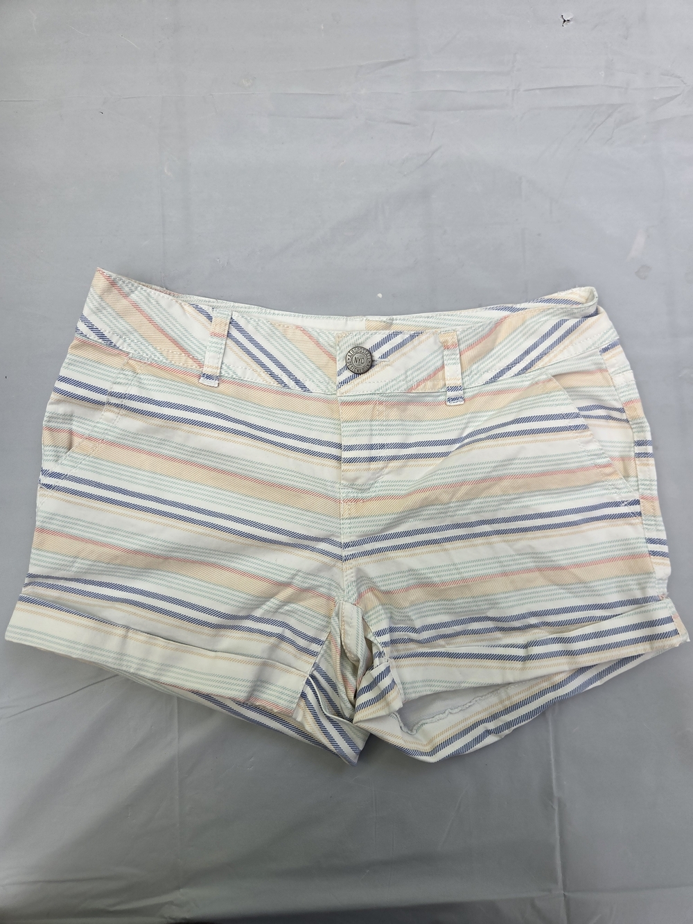 Aeropostale Pastel Striped Cotton Shorts in Blue, Peach & Cream
